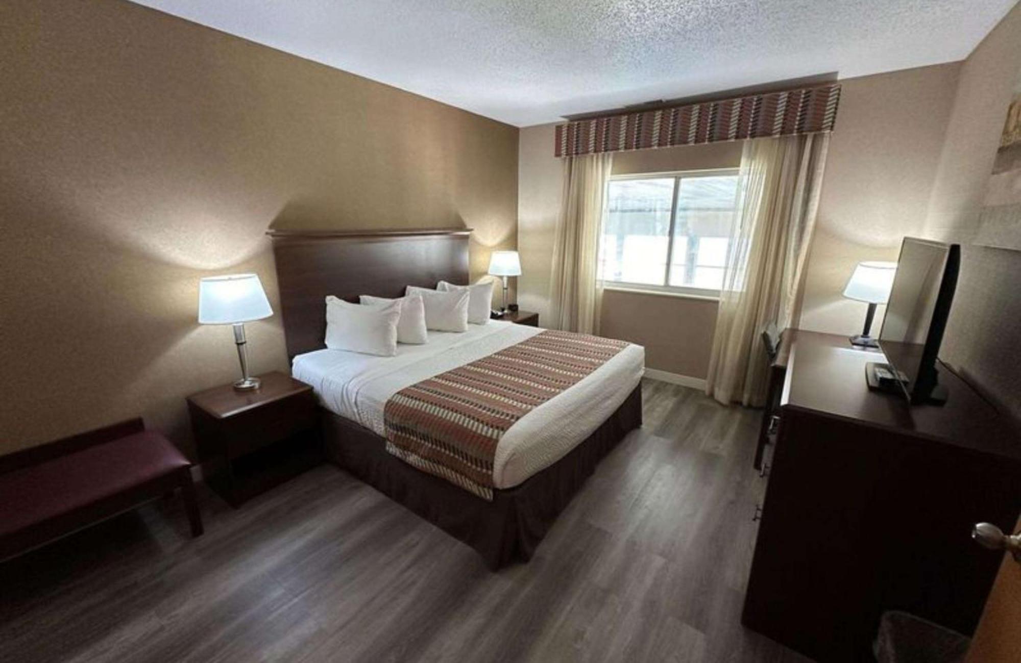 Best Western Circus City Inn Peru Exterior foto